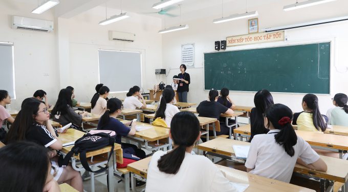 Những loại máy tính được mang vào phòng thi lớp 10 THPT