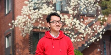 Bí quyết giành học bổng toàn phần dù học trái ngành