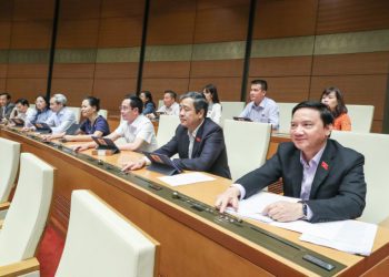 Phim nước ngoài quay ở Việt Nam phải cung cấp kịch bản