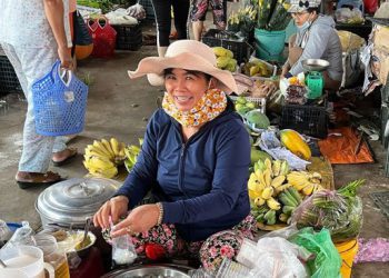 Khách Tây bất ngờ khi Việt Nam ‘như chưa hề có dịch’