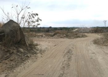 Cao tốc Bắc Nam còn thiếu 2,8 triệu m3 đất đắp