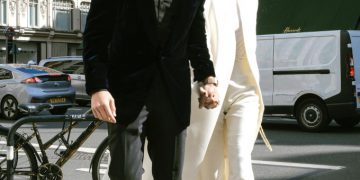 Hồ Ngọc Hà, Kim Lý dự đêm nhạc ‘Drip Hydration Summer Party’