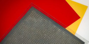 Loa mỏng như tờ giấy