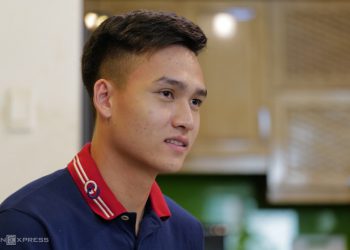 Trung vệ Việt Anh: ‘Tôi từng nghi ngại triết lý của HLV Gong’
