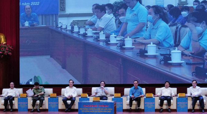 Thời gian đóng BHXH có thể giảm còn 10 năm