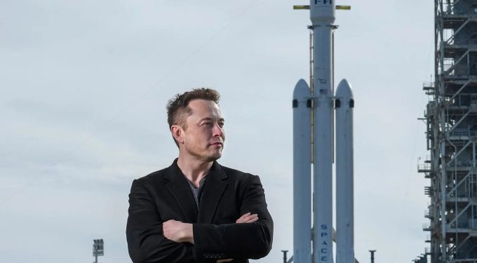 Elon Musk – tỷ phú kinh doanh bằng sự ngẫu hứng và niềm tin