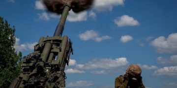 Cơn khát vũ khí ở miền đông Ukraine