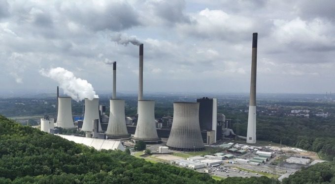 Một nhà máy nhiệt điện than ở Đức. Ảnh: Bloomberg