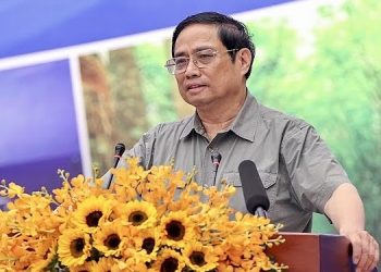 Thủ tướng Phạm Minh Chính phát biểu chỉ đạo tại hội nghị sáng 9/7. Ảnh: Nhật Bắc.