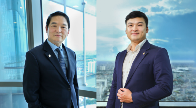 Ông Lê Viết Hải - Chủ tịch HĐQT tập đoàn Hoà Bình (bên trái) và ông Lê Viết Hiếu - Tổng giám đốc.